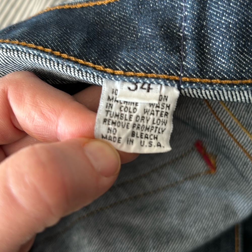 Von Dutch dark blue jeans. Exclusively tailored by 1984. Straight leg. 34 X 32 - Picture 2 of 9